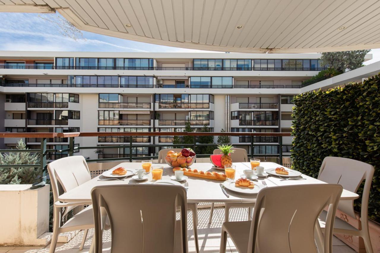 Pavillon Riviera Original Apartment Cannes Bagian luar foto