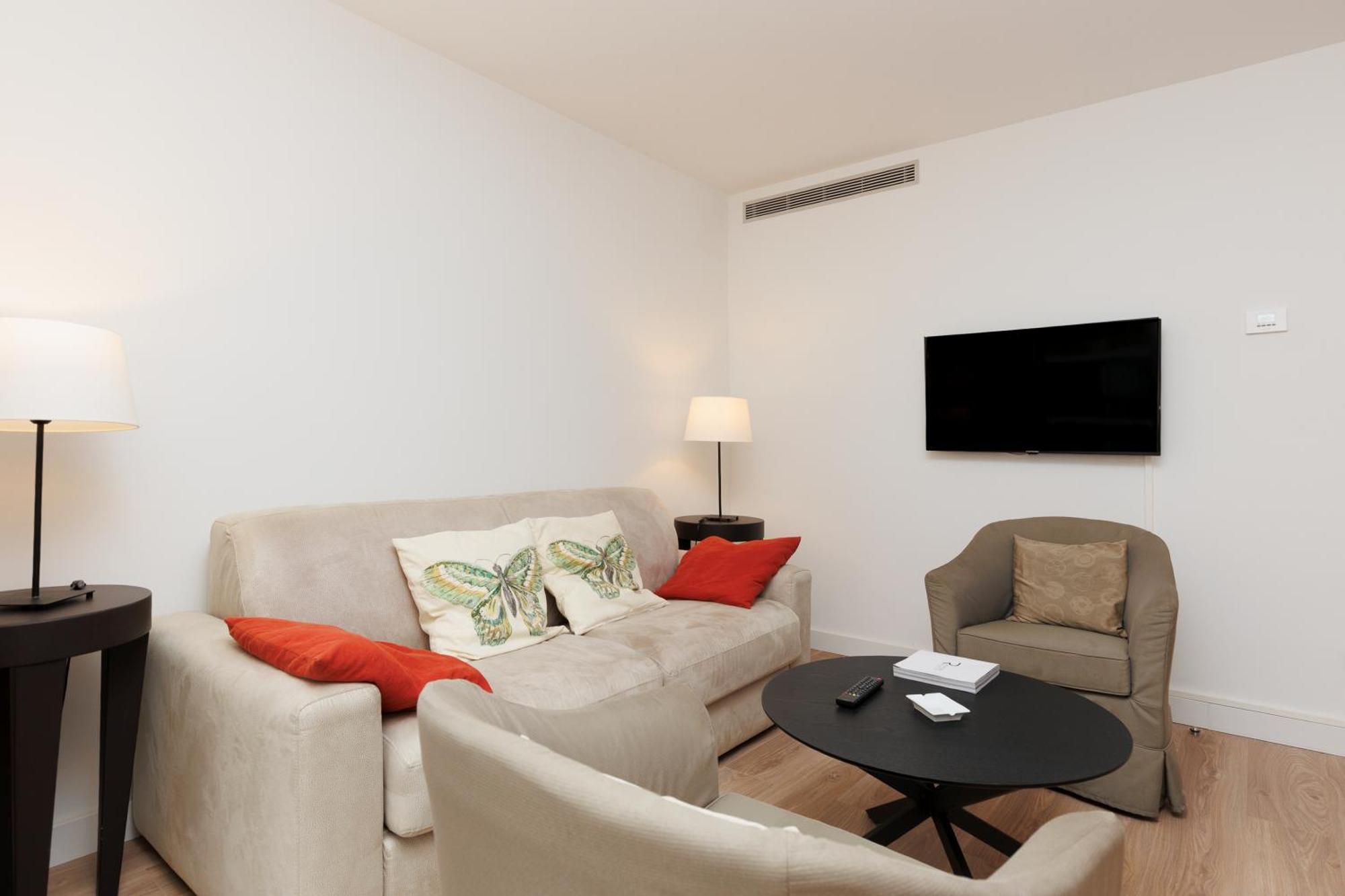Pavillon Riviera Original Apartment Cannes Bagian luar foto